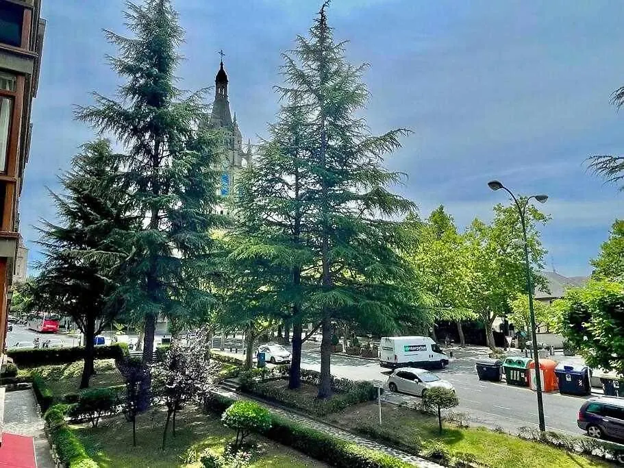 Amatxo Maitia Amplio Piso En Zona Residencial Apartment Bilbao